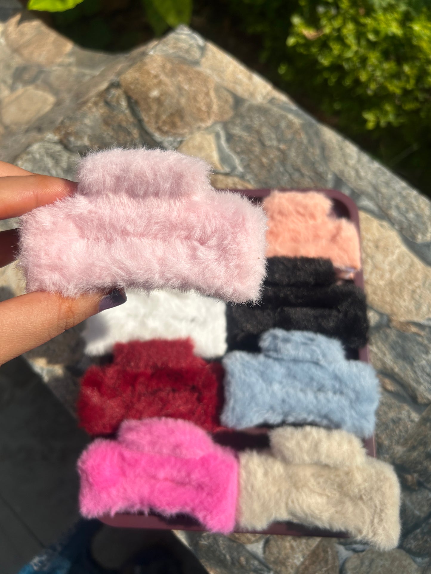 Feathery Soft Clutchers ( Set of 2)