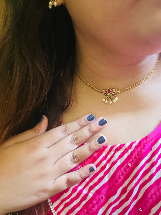 Lotus Choker Set
