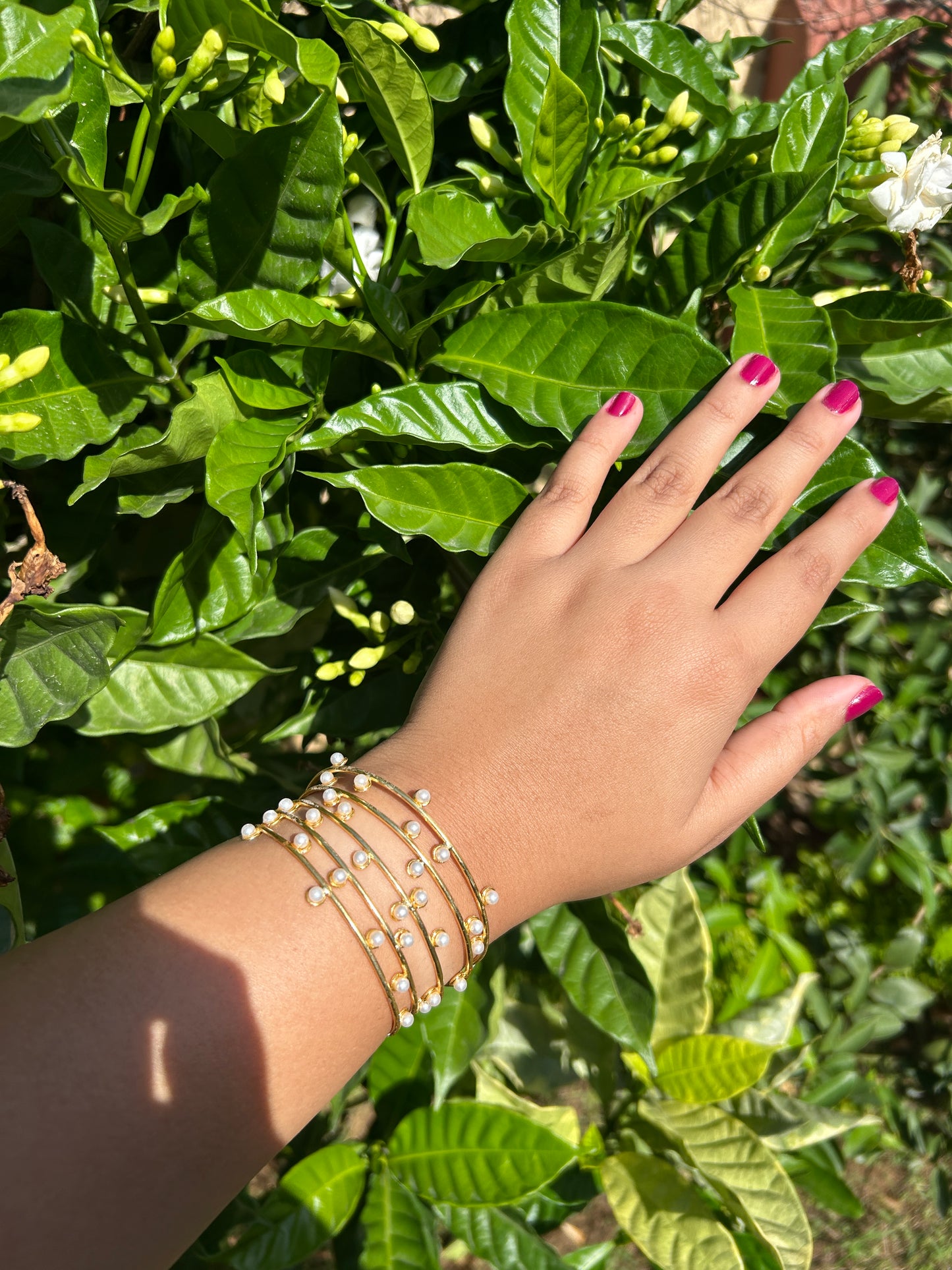 Pearl Golden Adjustable Bracelete