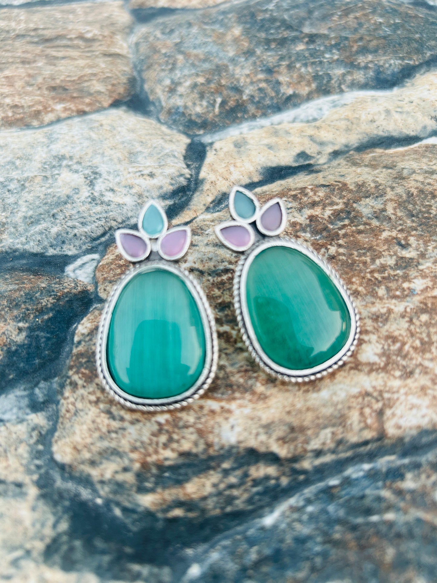 Leaf Style Pastel Earrings