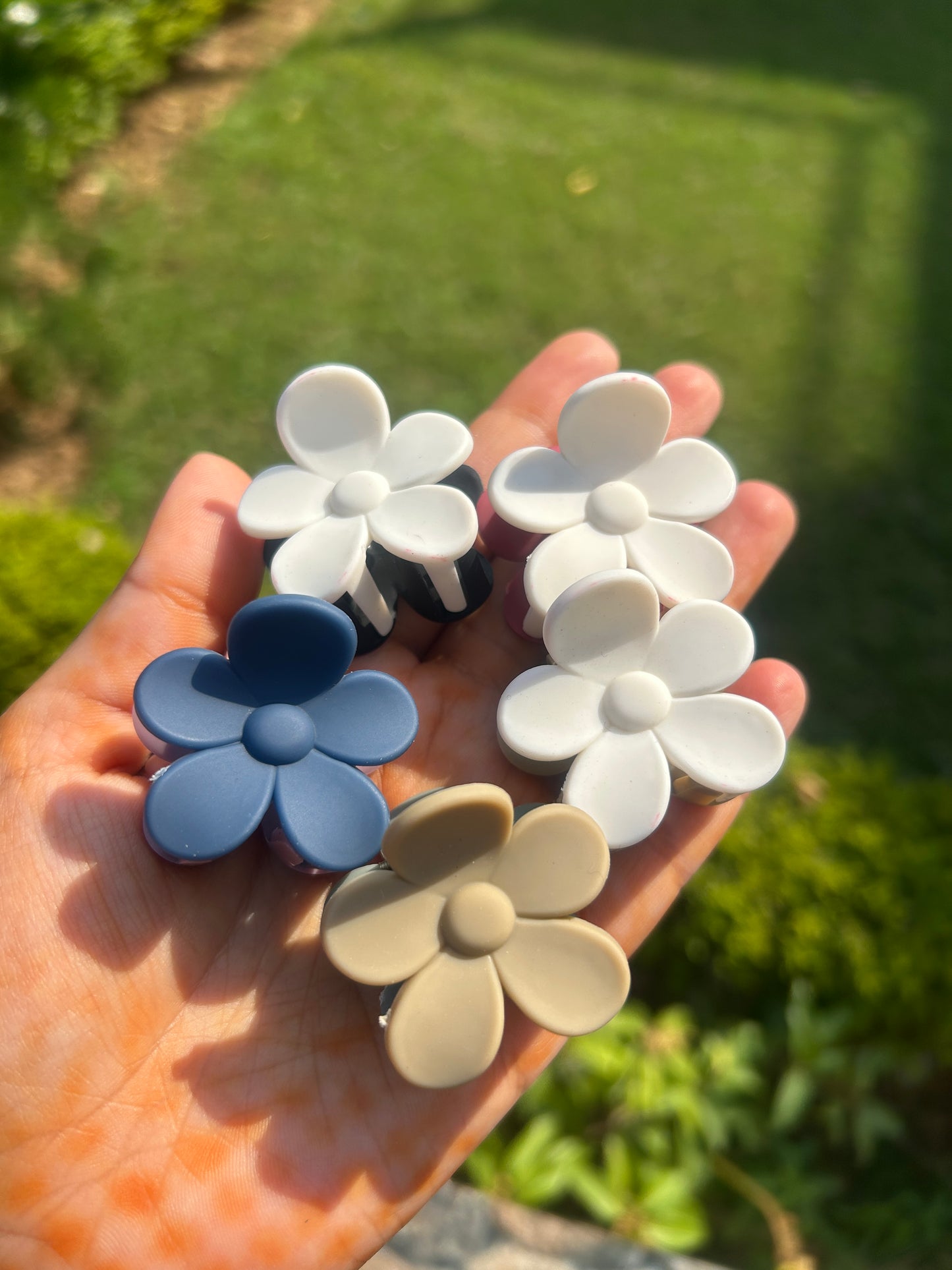 Dual Shade Clutchers ( Set of 3 )