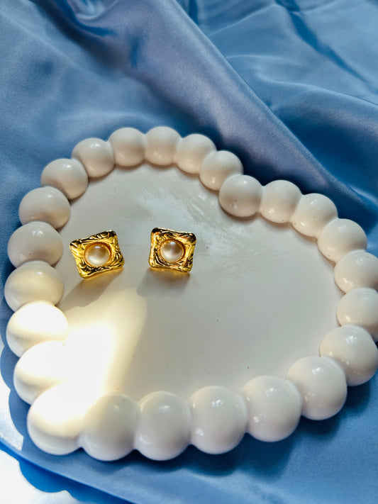 Square Pearls Anti Tarnish Earrings