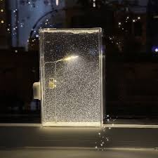 Snowfall Lamp